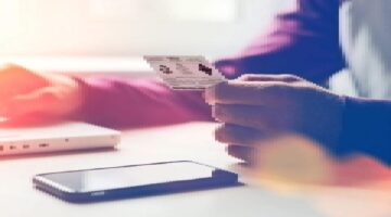 وزارة الموارد البشرية والتنمية الاجتماعية تجيب على تساؤل كيف تتم خطوات استعلام عن موظف وافد برقم الإقامة؟