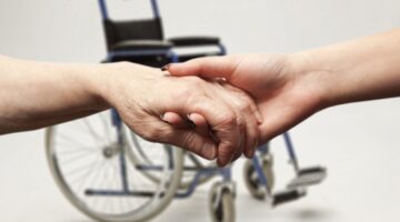 ما هي شروط التأهيل الشامل ١٤٤٥ورابط تسجيل طلب الإعانة؟ وزارة الموارد البشرية تُجيب