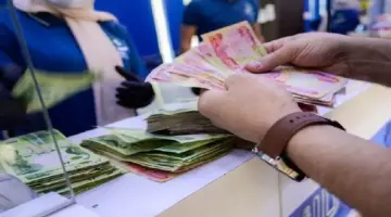 عاجل .. موعد صرف رواتب المتقاعدين والرعاية الاجتماعية في العراق وحسم أمر الزيادة