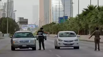 جاني بلاغ اليوم بمخالفة كاميرا مراقبة فنية 500 ريال كم يعطوني مهلة وما جهة التعامل الرسمية؟