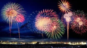 أماكن ومواعيد الألعاب النارية في يوم التأسيس 1445-2024 في ينبع، المدينة المنورة، تبوك، نجران، جازان
