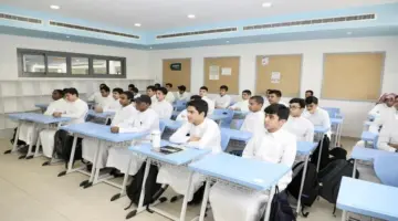على غرار جامعة "سلطان" أولياء الأمور يطالبون بمنح الطلاب أجازة خلال شهر رمضان