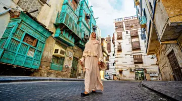 استكشاف المسجد العائم .. جولة سياحية في أبرز المعالم السياحية في جدة