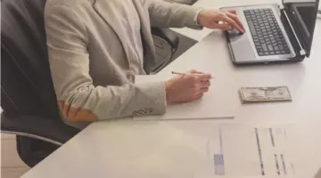 دور مكتب المحاسبة القانونية في تطوير أعمالك