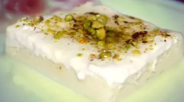 "حلويات رمضان" طريقة عمل ليالي لبنان بالفستق بمنظر شهي وطعم خيالي في البيت