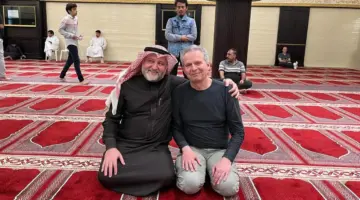 ما هي حقيقة أن البروفيسور هنري دخل الاسلام وذهابه لأداء العمرة؟
