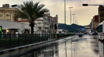 الوطني للأرصاد يؤكد انعدام الرؤية بسبب الأتربة والغبار المثار على المنطقة الشرقية