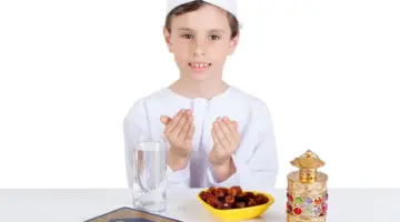 كيف تشجع ابنك الصغير على الصيام؟ خطة شهر رمضان 1445 للأطفال