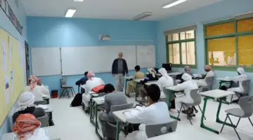 متى يُفصل الطالب بسبب الغياب وما النسبة المسموح لها؟ " التعليم" تجيب