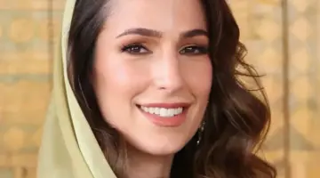 رجوة ال سيف زوجة ولي عهد الأردن تنشر صورة جديدة في عيد ميلادها الـ30