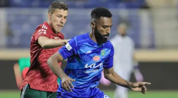 مواجهة من العيار الثقيل تجمع بين الفتح والاتفاق في دوري روشن السعودي