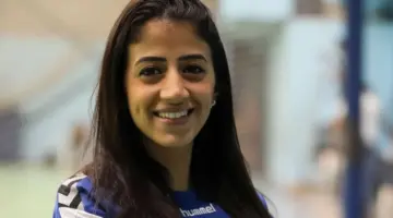 ما هي تفاصيل رفض خالد مرتجي مصافحة مريم مصطفى لاعبة الزمالك؟