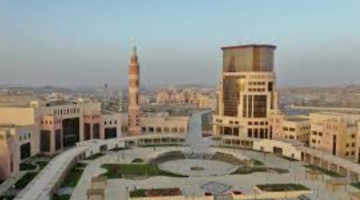 "جامعة الملك خالد" تعلن إلغاء نظام القبول المباشر في التخصصات الصحية والهندسية