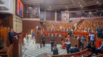 الحكومة المغربية تعلن زيادة الاجور ورفع الحد الأدنى لموظفي القطاعين العام والخاص