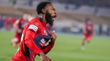 لقاء ناري يجمع بين ضمك و الفيحاء اليوم بدوري روشن السعودي 