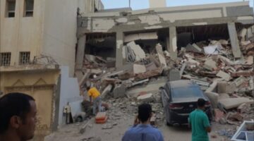 فرق الإنقاذ تواصل البحث عن المفقودين تحت أنقاض مبنى الفيصلية جدة