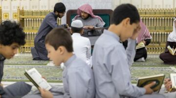 رئاسة الشؤون الدينية تطلق "مبادرة حلقات تحفيظ القرآن الكريم" بموسم الحج
