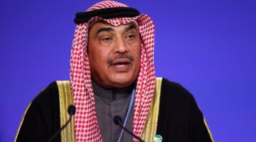 من هو الشيخ صباح خالد الصباح ولي العهد الكويتي الجديد؟