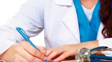 عاجل.. تسكين موظفين وزارة الصحة 2024.. الوزارة تعتمد آلية الانتقال للتجمعات الصحية