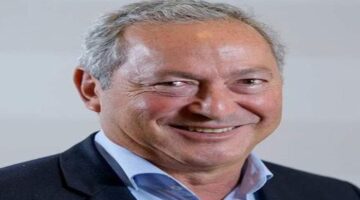 عاجل.. سميح ساويرس يتعرض لصدمة بعد افلاس اكبر شركاته