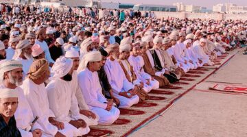صلاة العيد في سلطنة عمان الأحد أم الإثنين؟ وزارة الشئون الدينية تعلن توضيح هام