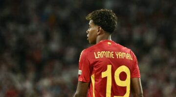 لماذا يخرج لامين يامال لاعب منتخب اسبانيا قبل الدقيقة ٧٠؟ .. إليك التفاصيل