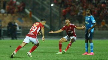 "الأحمر يقترب".. ترتيب الدوري المصري بعد فوز الأهلي على بيراميدز