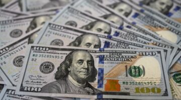وصل كام؟.. سعر الدولار اليوم البنك الأهلي في بداية تعاملات الأربعاء 3 يوليو 2024