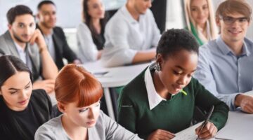النتيجة ظهرت.. وزارة التعليم تعلن عن رابط رسمي لنتيجة الشهادة الإعدادية في ليبيا 
