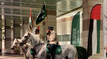 عبارات تهنئة باليوم الوطني 65 مكتوبة .. رسائل معبرة احتفالاً بعيد السعودية