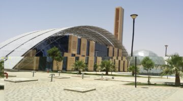 واحة الملك سلمان للعلوم تعرض ساعة الفيل ويتجاوز عمرها 800 عام
