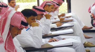 وليد الحديثي يقترح الغاء المكافآت الجامعية للطلاب ويكون التعليم الجامعي للمتفوقين فقط