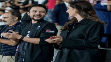 عاجل.. الاميرة رجوة تظهر لأول مره بعد الولادة في مباراة منتخب الأردن