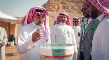 لأول مرة منتج عالمي بإيدي سعودية .. مشروب ميلاف كولا ينطلق رسميًا من معرض عالم التمور