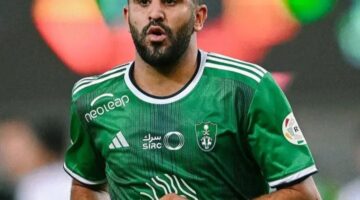 رياض محرز يقود تشكيل الأهلي ضد الخلود "al kholood vs al ahli saudi" في دوري روشن السعودي 2025