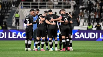 أقوى المواجهات بدوري روشن: تعرف على القنوات الناقلة مباراة الاتحاد والشباب