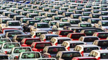 تجارة الإمارات في السيارات تتجاوز 150 مليار درهم عام 2024