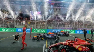 إنجاز تاريخي: بياستري يحقق فوزه الأول في السعودية الكبرى