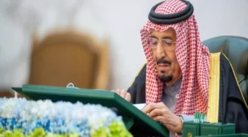 السعودية تعلن دعماً مالياً مفاجئاً بـ1.2 مليار دولار لإنقاذ الاقتصاد اليمني ووقف انهيار العملة