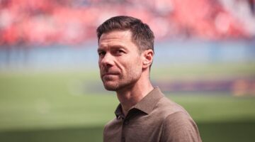 ماذا دار في المكالمة السرية بين ريال مدريد وألونسو؟