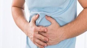 5 مشروبات دافئة تساعد في تخفيف آلام القولون العصبى