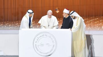 علاقات الإمارات مع البابا: أساس الاحترام المتبادل