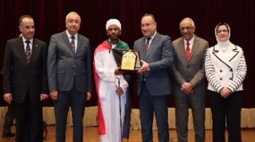 رئيس جامعة الإسكندرية يعلن: 16,500 طالب دولي من 71 جنسية وتوسع إلى فروع جديدة في السعودية والعراق واليونان