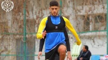 أحمد الشيخ خارج مباراة الإسماعيلى والاتحاد السكندرى بالدورى لعدم الجاهزية