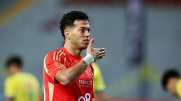 إمام عاشور يتقدم للأهلى بمرمى الهلال السودانى فى الدقيقة 80.. صور