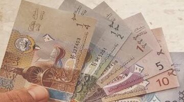 استقرار سعر الدينار الكويتى اليوم الإثنين 21 - 4- 2025 أمام الجنيه