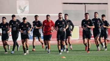 الأهلي يستأنف تدريباته استعدادا لمواجهة الهلال بإياب ربع نهائي أفريقيا.. صور