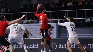 الأهلي يهزم الزمالك 21 - 18 ويحصد لقب كأس مصر لرجال كرة اليد.. صور