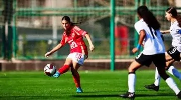 الأهلي يتألق في أول مشاركة بدوري الكرة النسائية ويحرز المركز الثاني بعد فوزه على مودرن