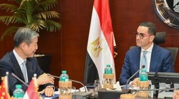 السفير الصيني في القاهرة: الشركات الصينية تتطلع لتوسيع استثماراتها في مصر
